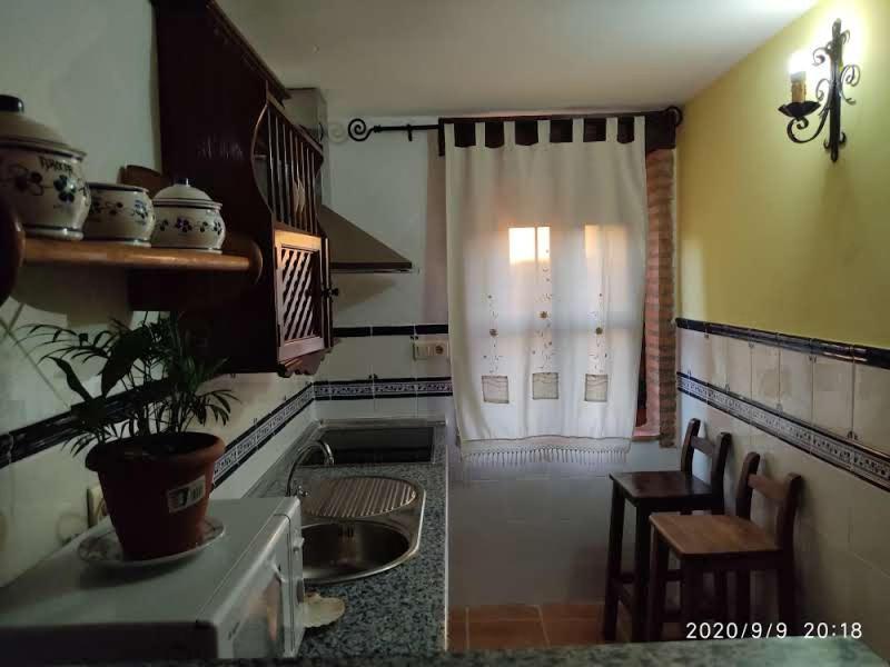 La Casa Del Marques Guest House Logrosan Bagian luar foto