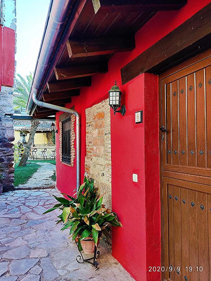 La Casa Del Marques Guest House Logrosan Bagian luar foto