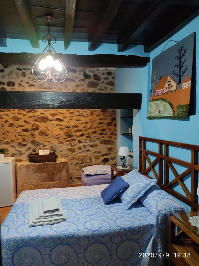 La Casa Del Marques Guest House Logrosan Bagian luar foto