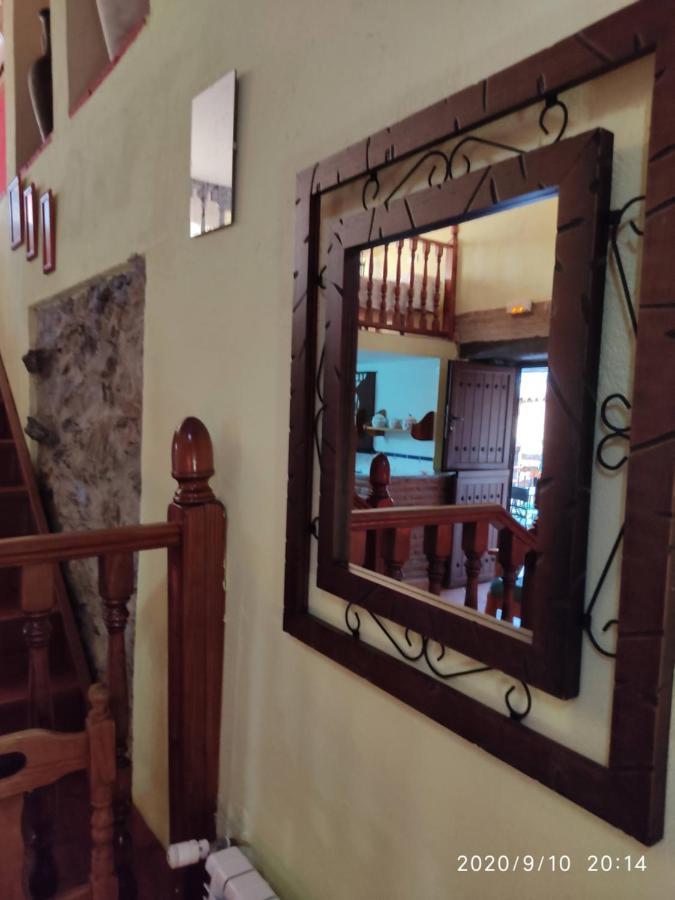 La Casa Del Marques Guest House Logrosan Bagian luar foto