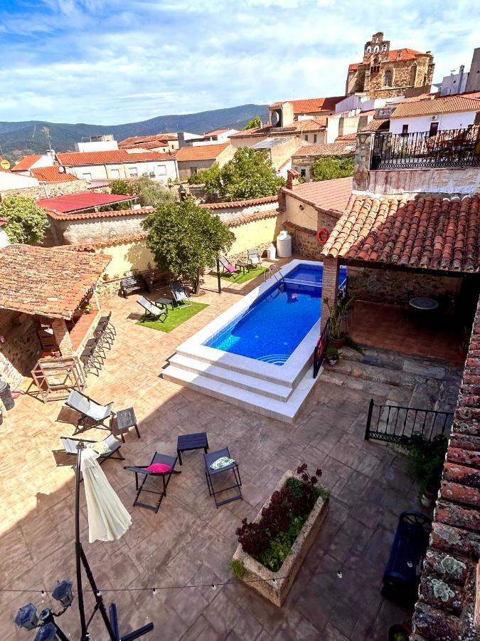 La Casa Del Marques Guest House Logrosan Bagian luar foto